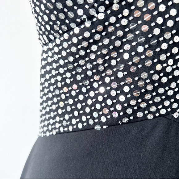 Vintage NEW Deadstock Cache Sequin Beaded Low Back Black Gown Dress Size 4 - Picture 5 of 12